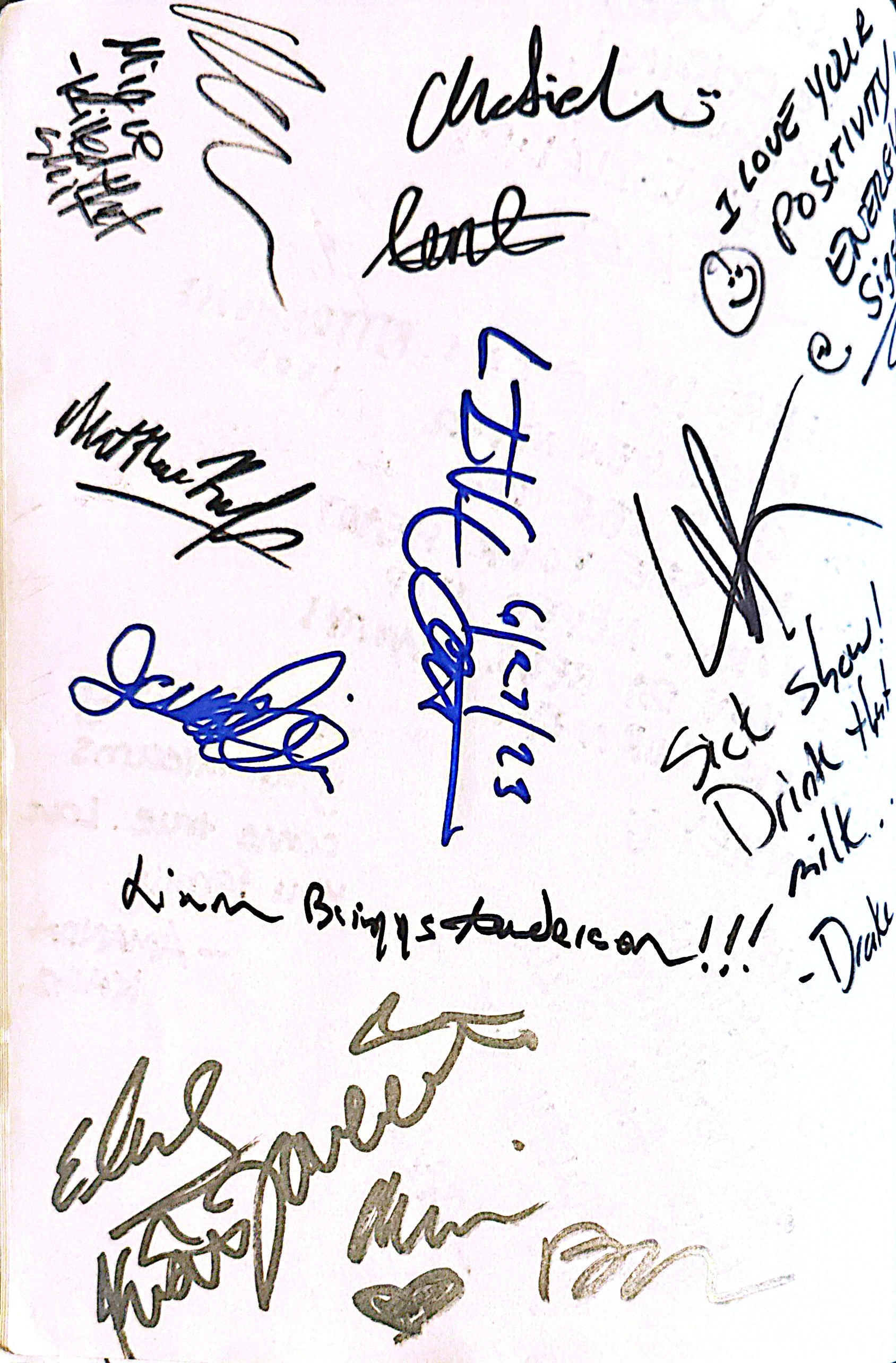 SHOWBOOK scan 44